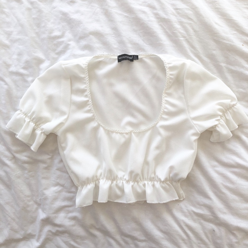 PrettyLittleThing crop top